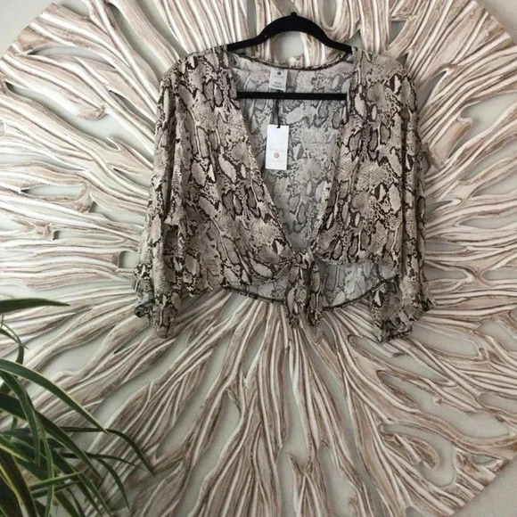 Shade & Shore Cover up Beach Blouse Animal Print Tie front 5 - Picture 1 of 4